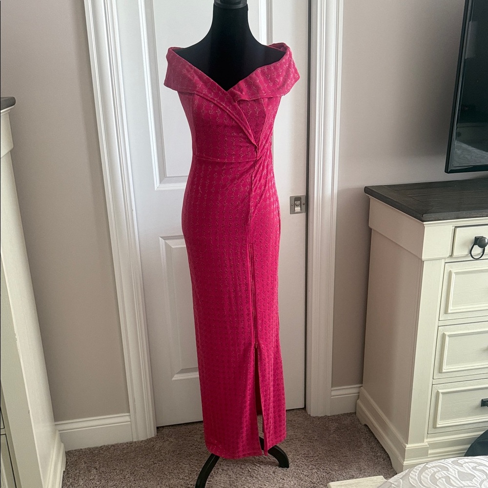 Chic Strapless Pink Dress size Small